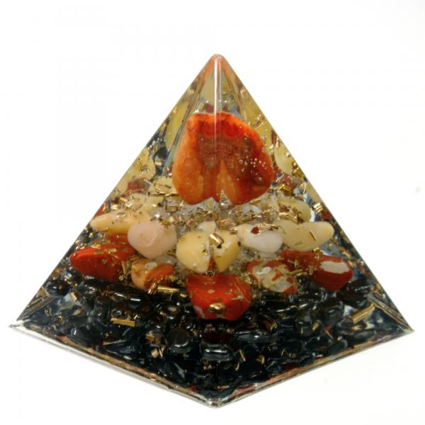 Orgonit Pyramide mit Carneol Bergkristall Gelbquarz Jaspis rot Hämatit Orgon Energie